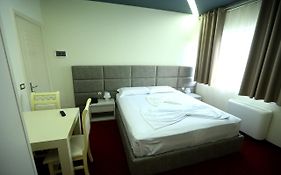 Hotel Vllaznia